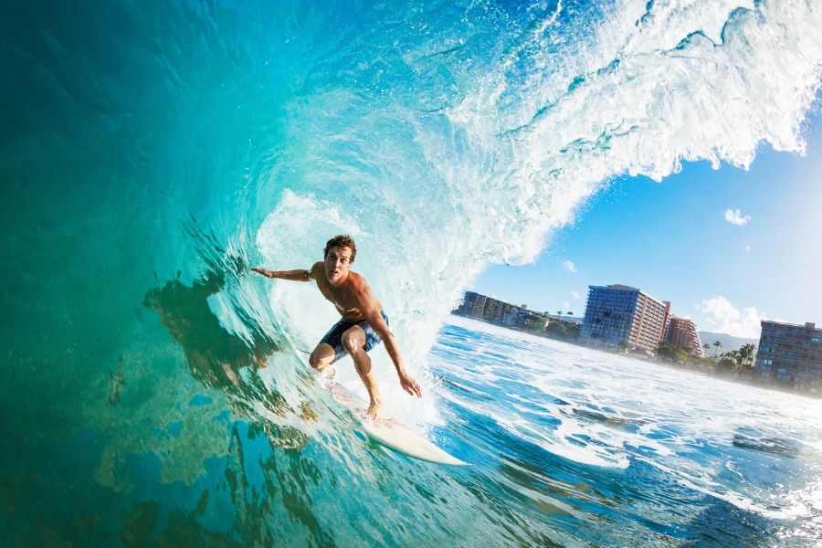 Jakie są plusy z nauki surfingu?